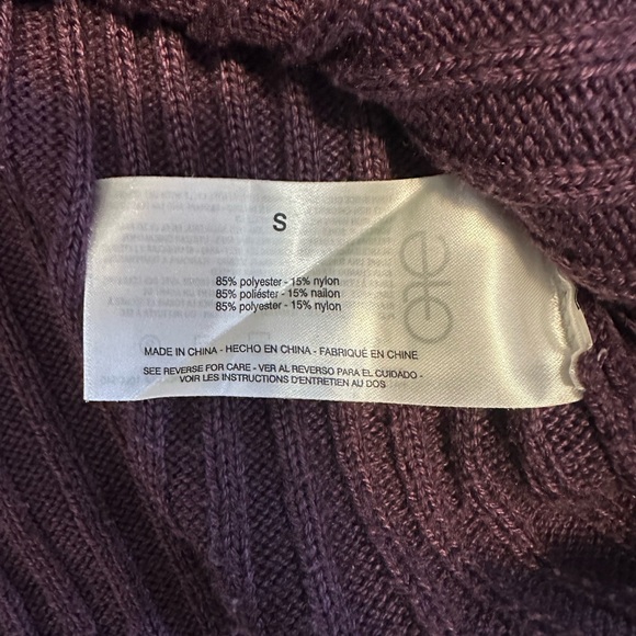 Jessica Simpson Ribbed Sweater - Picture 4 of 5